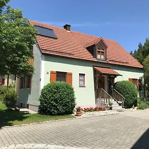 Haeberlhaus Apartment